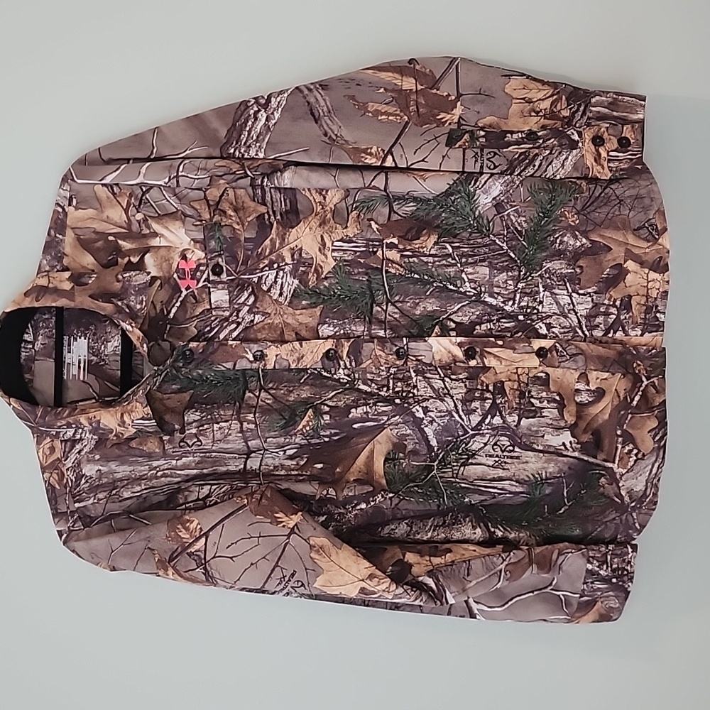 Realtree/under armour hunting shirt